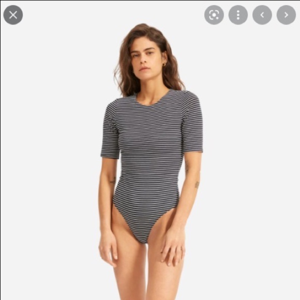 Everlane short-sleeve crew neck bodysuit, black and white stripes L